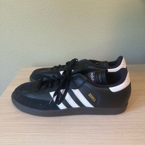 Adidas Mens Samba, size 10.5